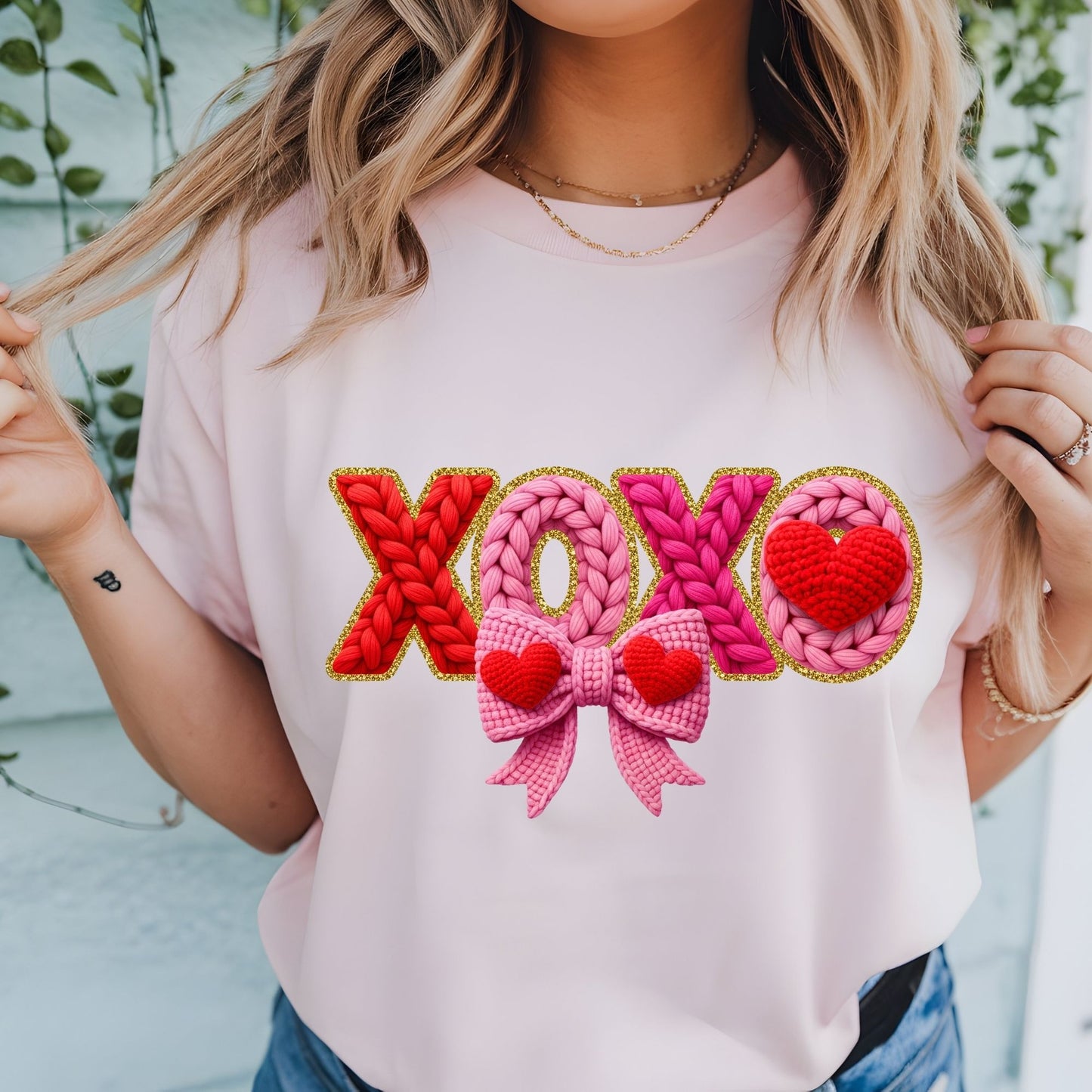 XOXO faux yarn Valentine's Day Graphic Design