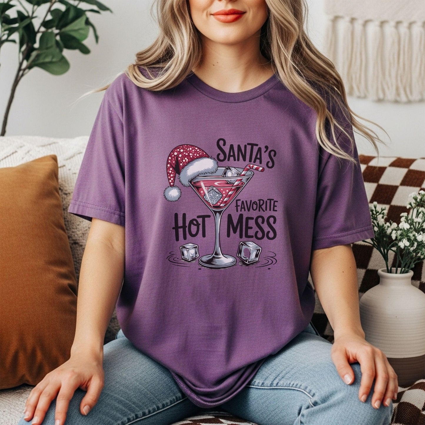 Santa'a Favorite Hot Mess