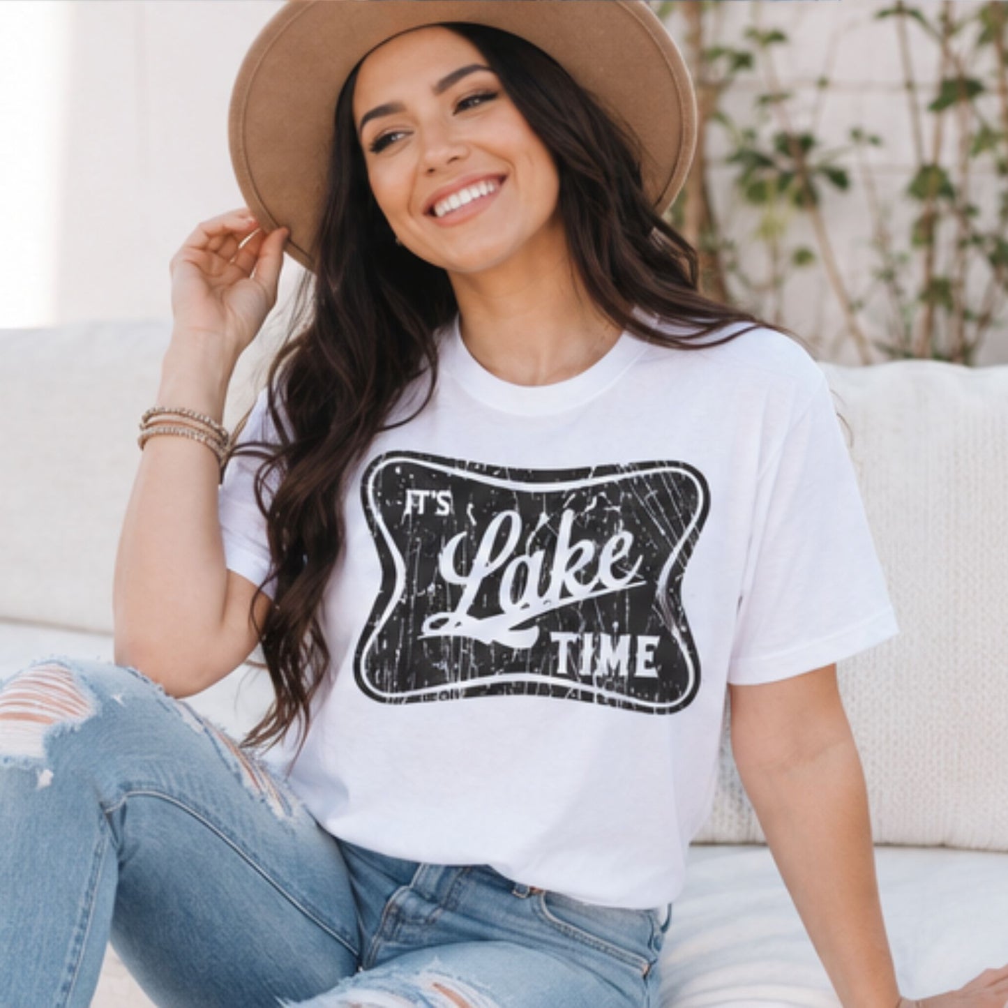 It's Lake Time Unisex Graphic Design T-Shirt/Casual Everyday Wear/Outdoors Tee/Summertime Fun