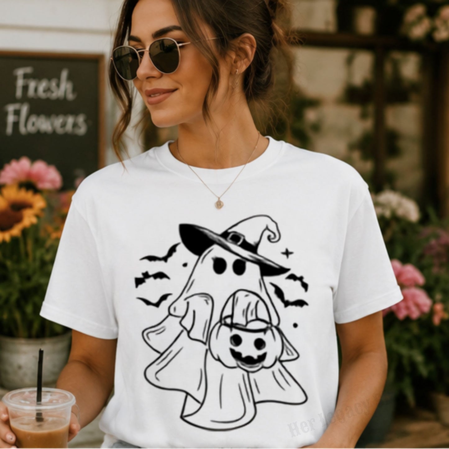 Ghost Witch Halloween Graphic Design-Fun, Comfy T-Shirt, Casual womenswear Holiday top